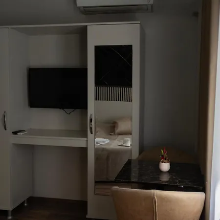 Pera Imperium Taksim Hotel Istanbul Exterior photo