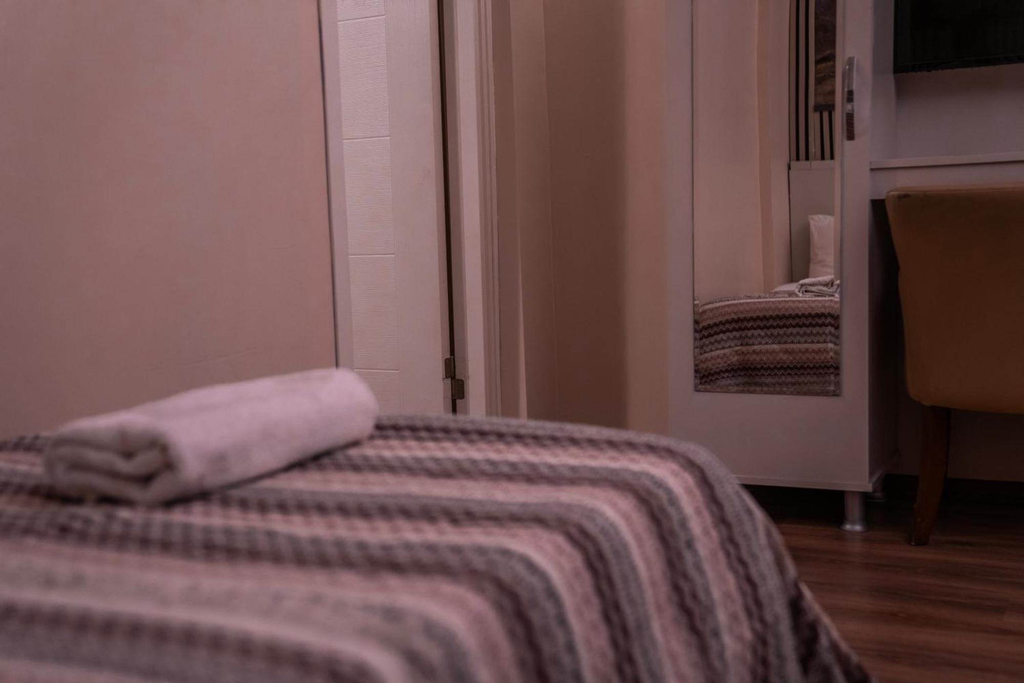 Pera Imperium Taksim Hotel 2*