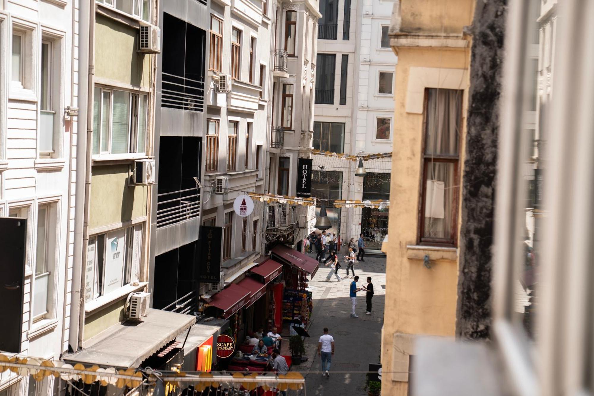 Pera Imperium Taksim 2*